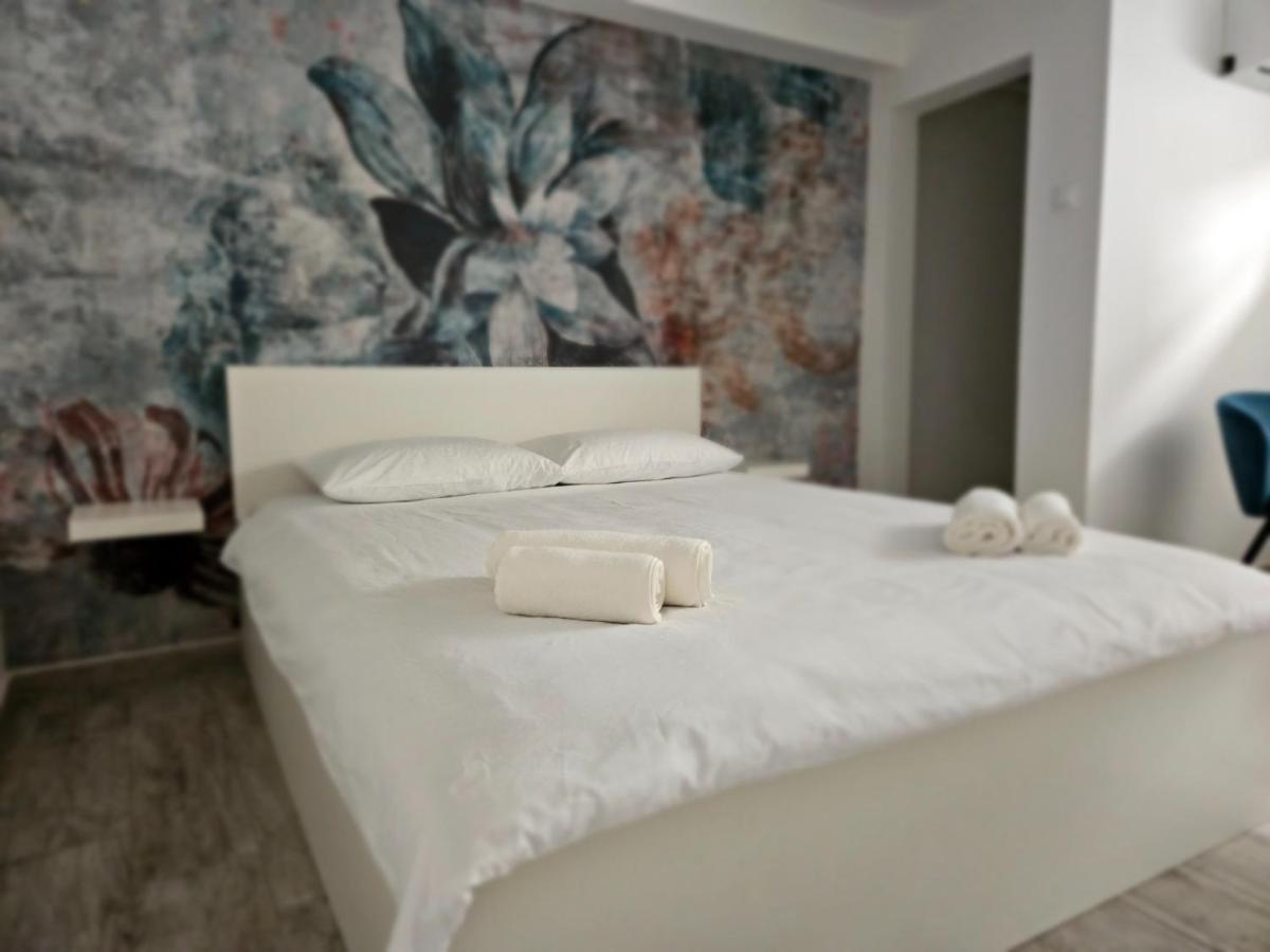 Comfort Rooms Remiza - Free Private Parking - Self Check-In Загреб Екстериор снимка